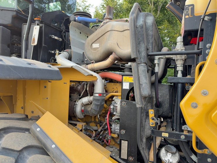2019-caterpillar-950m-image-22