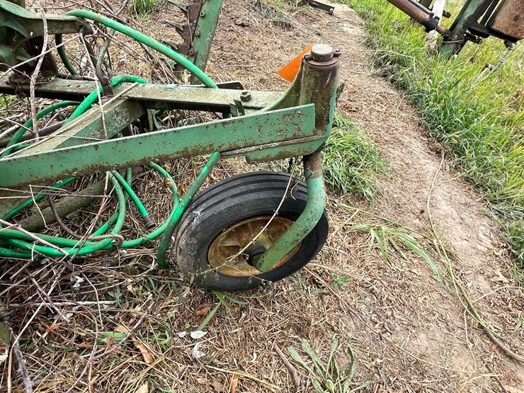 john-deere-5-image-13