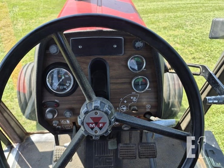 massey-ferguson-2705-image-18