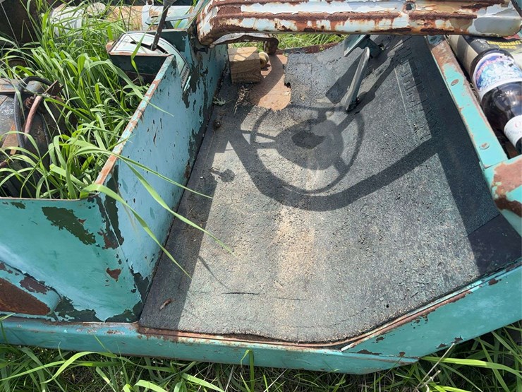 cushman-golf-cart-image-27
