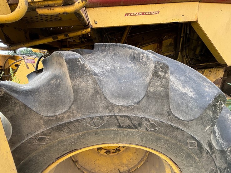 new-holland-tr86-image-19