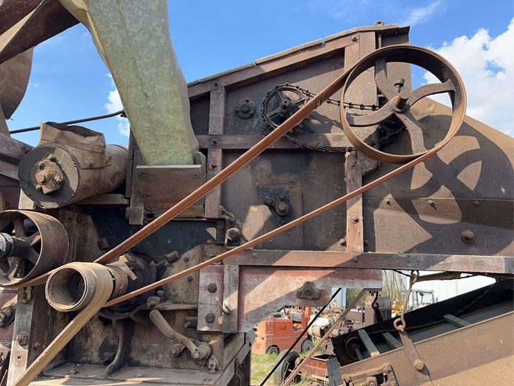 altman-taylor-threshing-machine-image-12