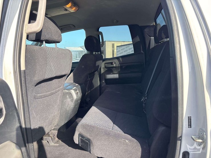 2008-toyota-tundra-image-20