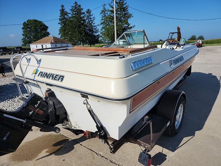 16ft-rinker-fish-&-ski-boat-image-9
