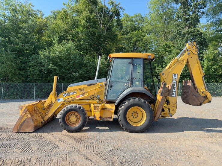 2005-deere-310sg-image-2