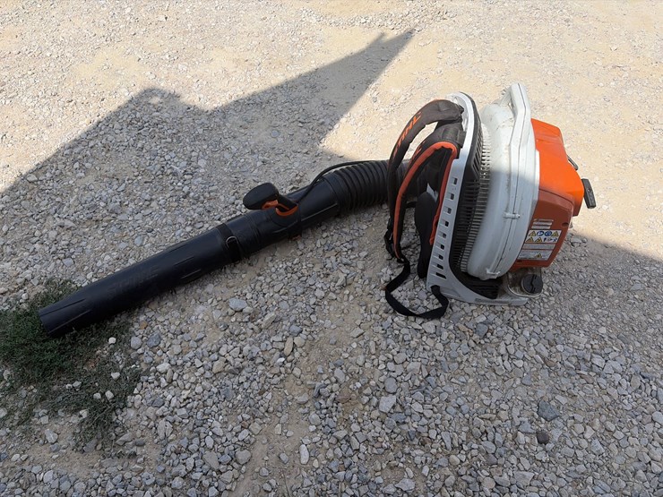 #37-•-stihl-br-800-x-leaf-blower-image-1