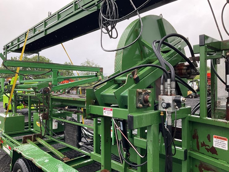 #296-•-2016-woodbine-rapido-loco-firewood-processor-image-37