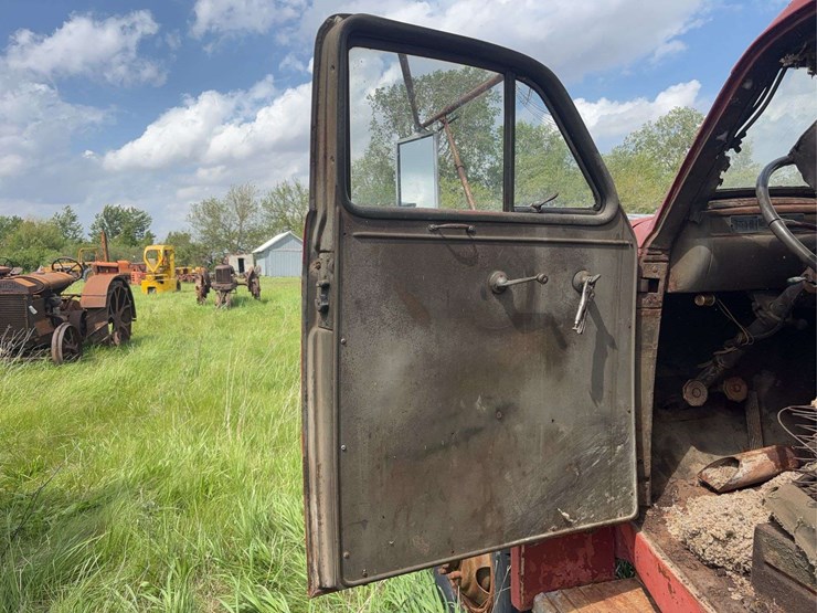 reo-truck---has-title!-image-96