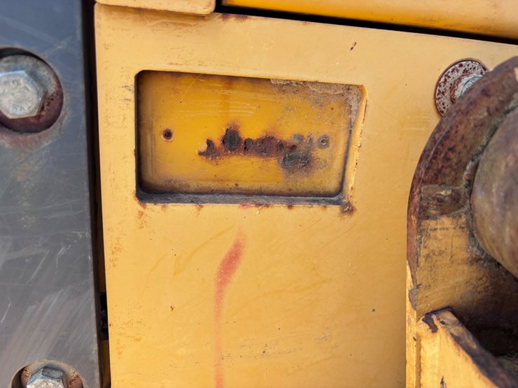 deere-650h-lgp-image-30