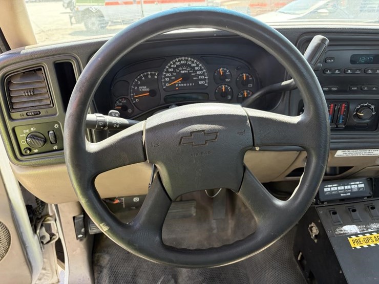 2007-chevrolet-silverado-2500hd-image-12