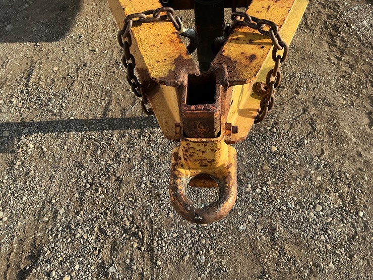 #2175-•-tri-axle-flatbed-equipment-trailer-image-9
