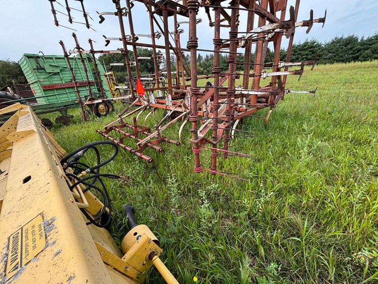 #2621-•-wil-rich-27'-field-cultivator-image-8