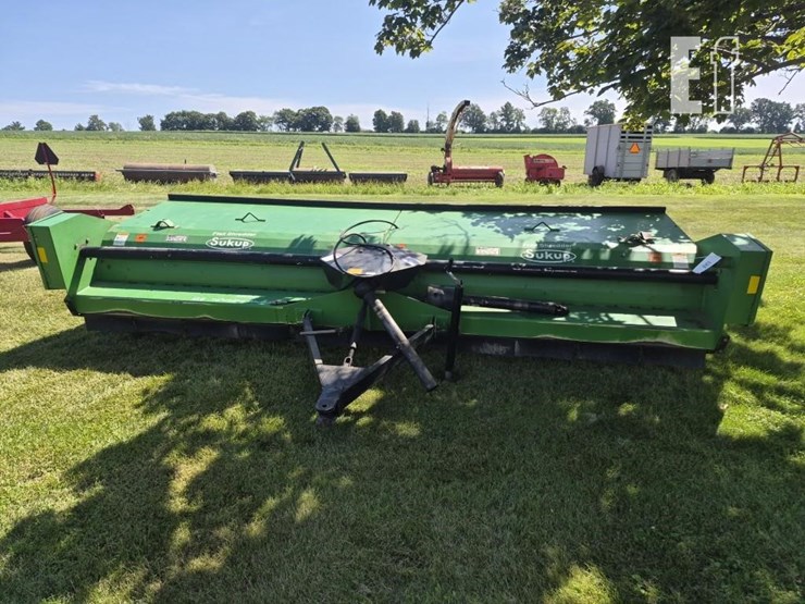 sukup-stalk-chopper-128-image-6