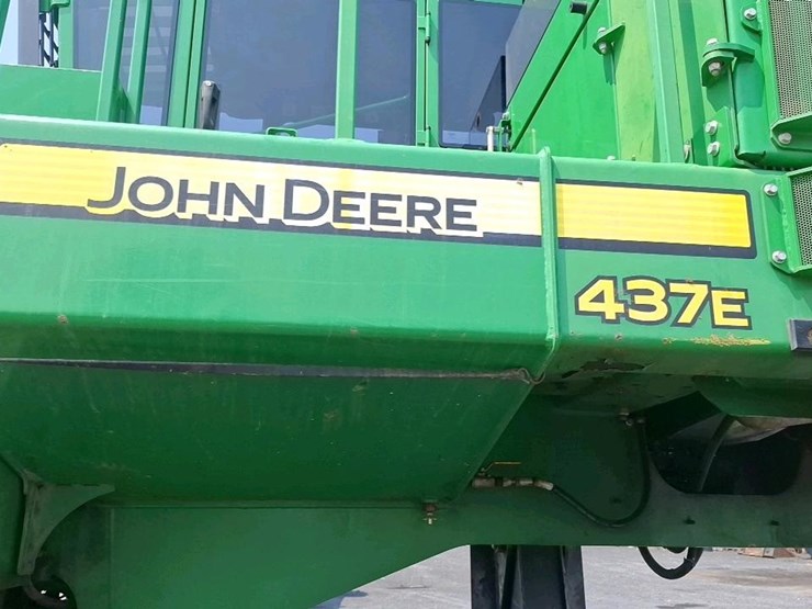 2019-deere-437e-image-11