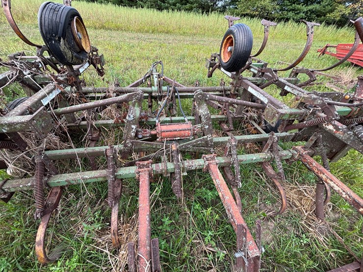 #2656-•-kewanee-17'-field-cultivator-image-13