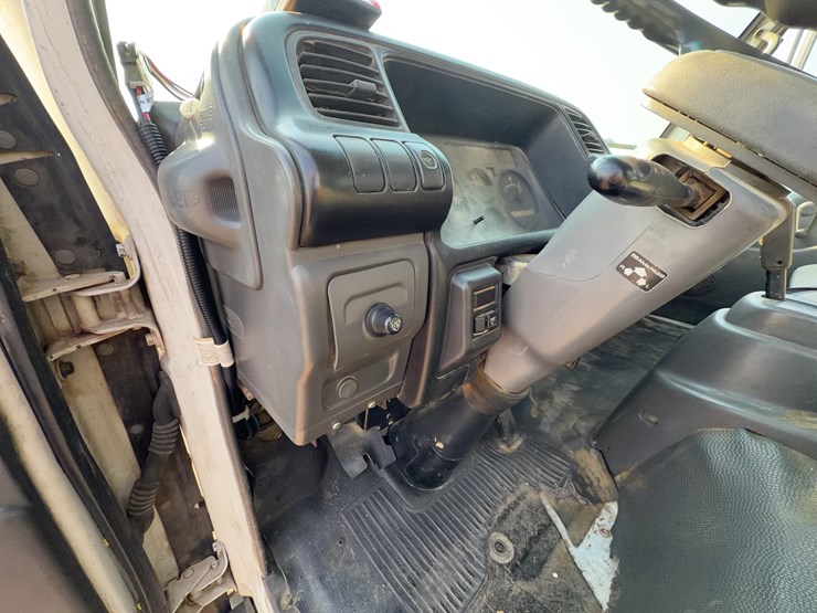 1999-chevrolet-master-image-26