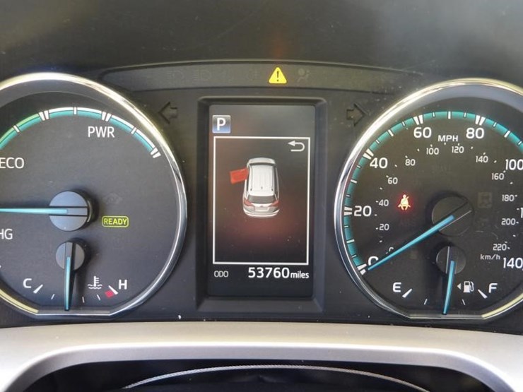 2017-toyota-rav4-image-21