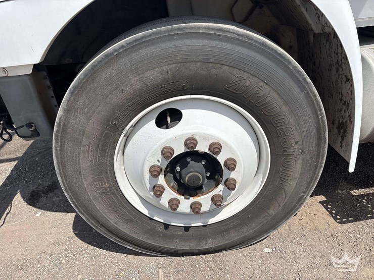 2012-international-durastar-4300-image-22
