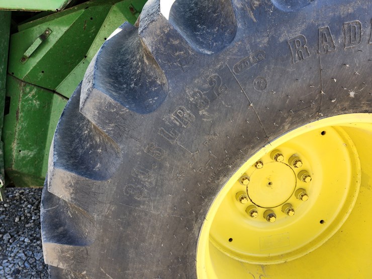 1990-john-deere-9500-image-16