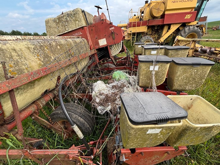 case-ih-400-image-13