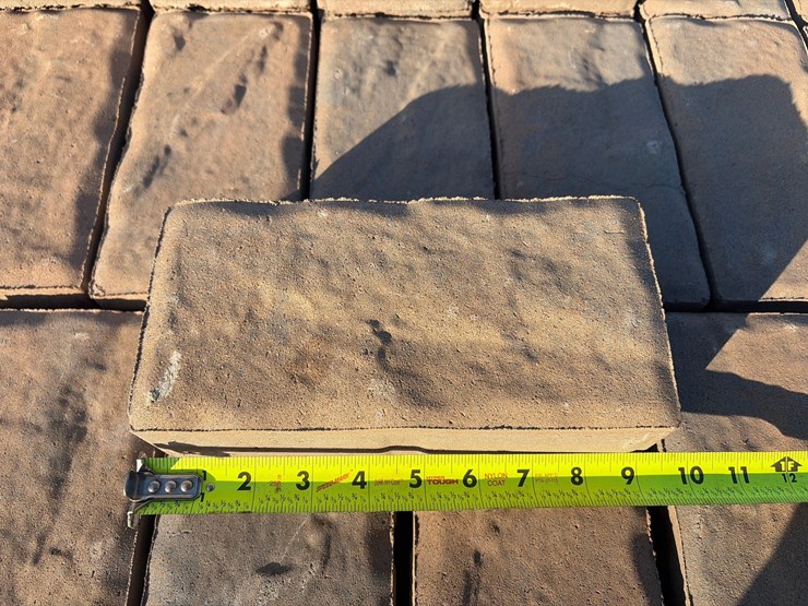 #91-•-pallet-of-pavers-image-5
