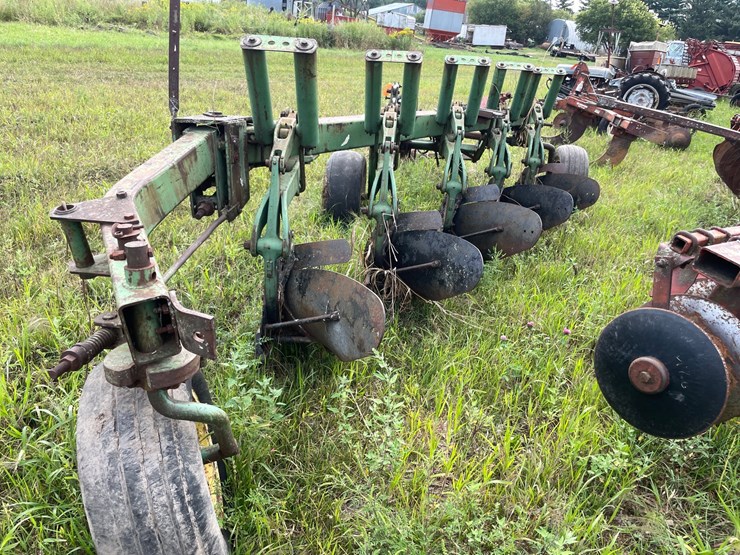 john-deere-3200-image-3