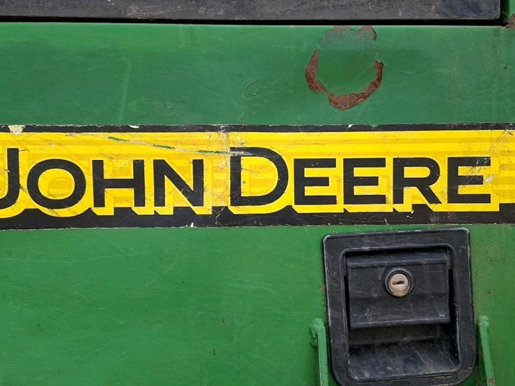 2007-deere-648g-iii-image-11