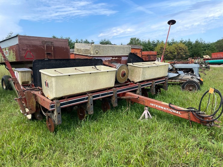 case-ih-800-image-3