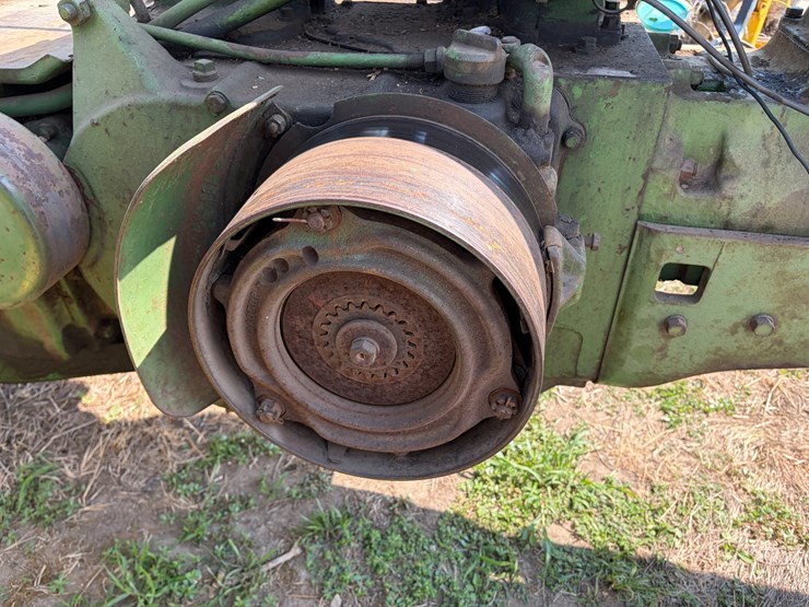john-deere-60-image-23