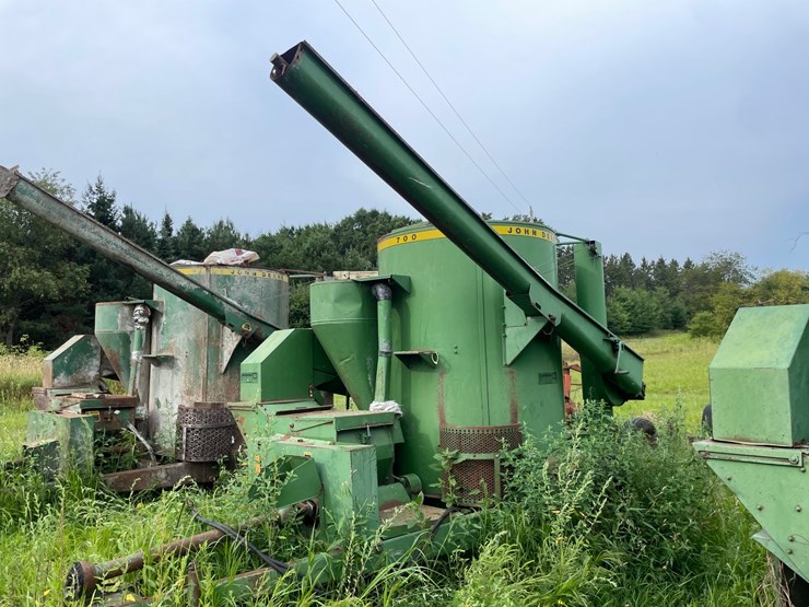 john-deere-700-image-5