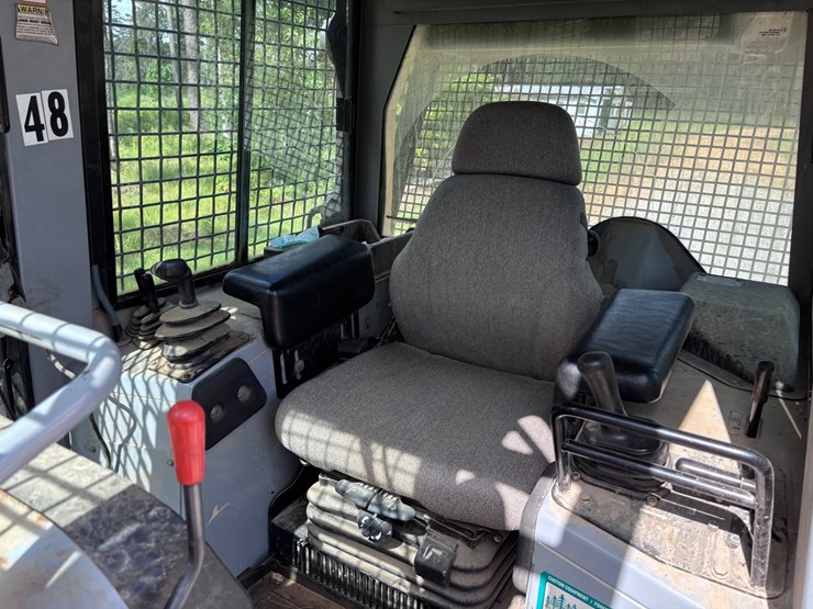 deere-650h-lgp-image-24