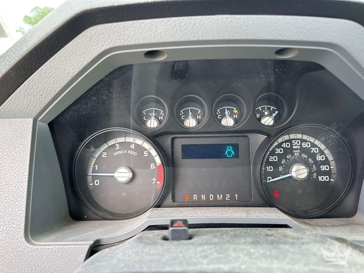 2011-ford-f250-image-16