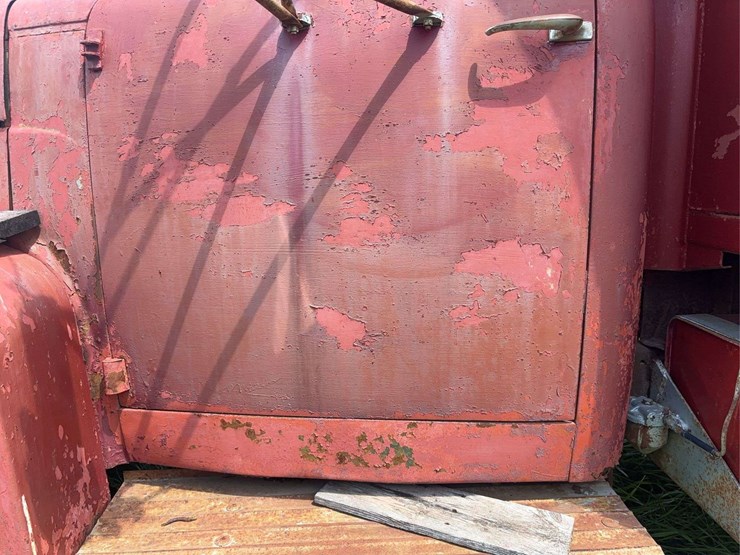 reo-truck---has-title!-image-24