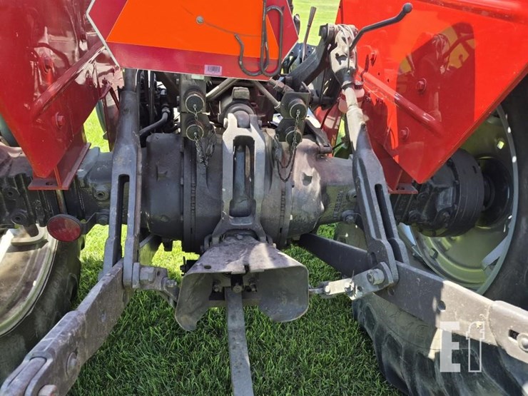 massey-ferguson-270-image-12