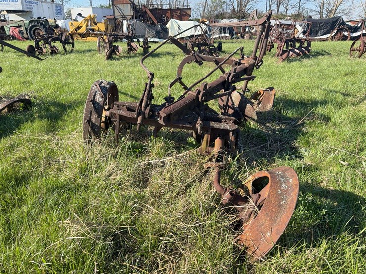 two-blade-2’-pull-type-disk-plow-image-2