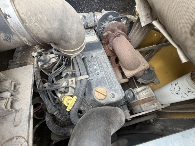 yanmar-s220r-image-18
