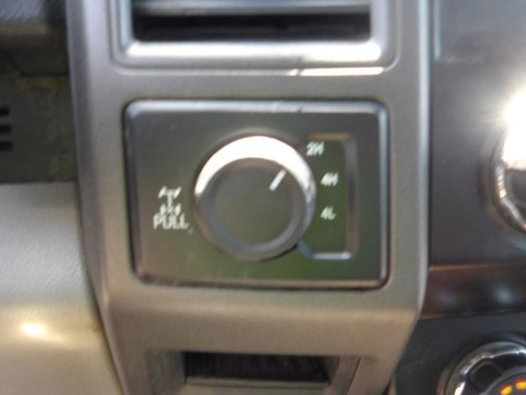 2019-ford-f250-image-21