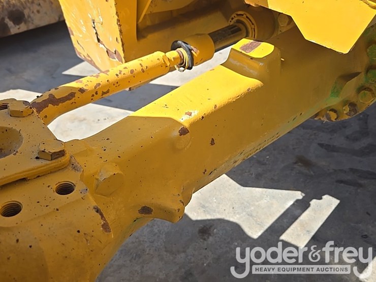 2019-deere-310sl-image-17