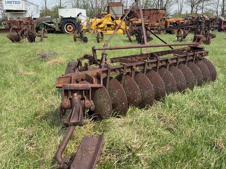 case-8’-disk-plow-image-5