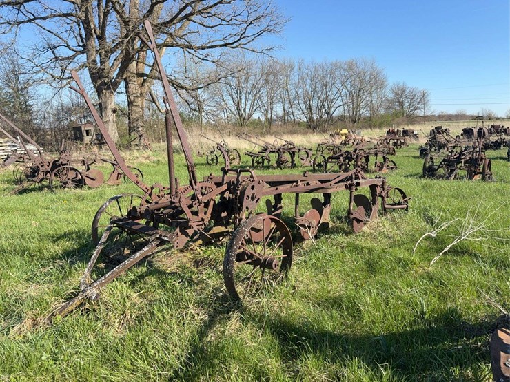 4-bottom-chain-lift-plow-image-8