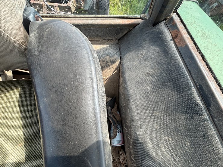 john-deere-4630-image-39
