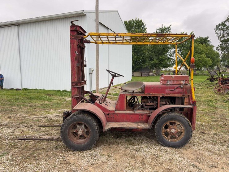 yale-forklift-image-2