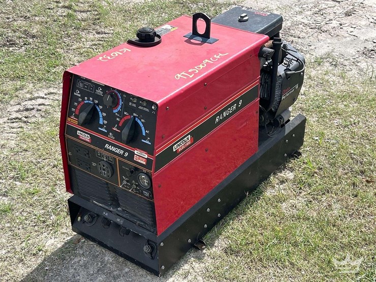 lincoln-electric-ranger-9-portable-welder-generator-image-1