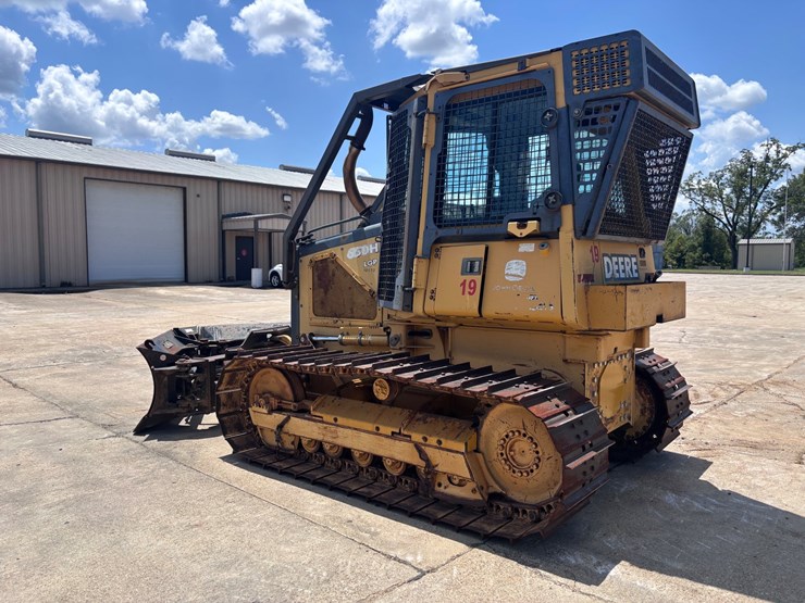 deere-650h-lgp-image-11