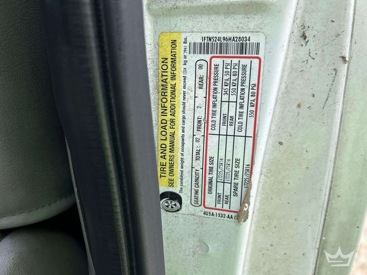 2006-ford-cargo-image-7