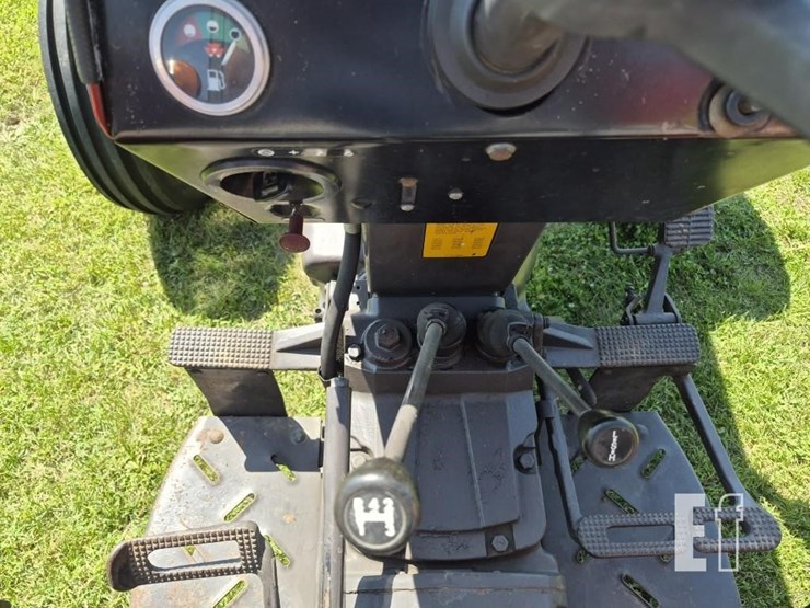 massey-ferguson-283-image-16