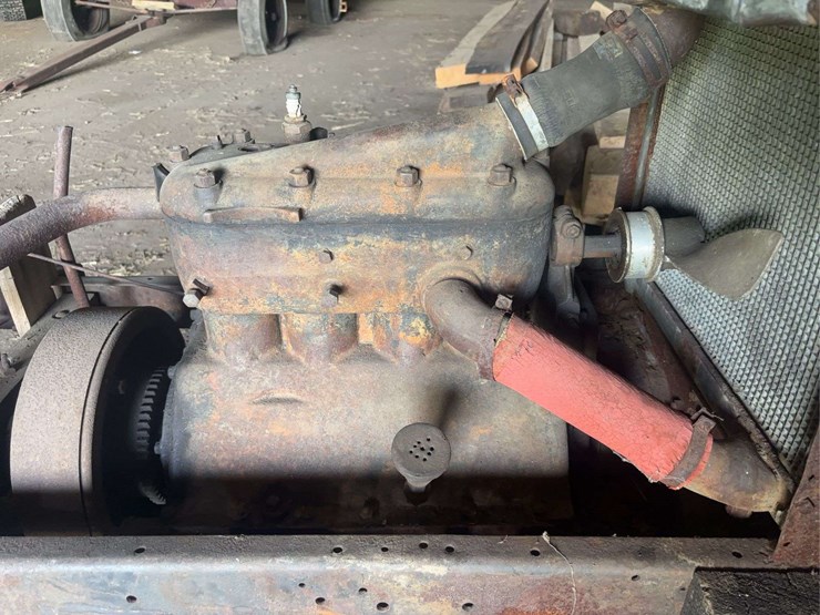 saxon-four-cylinder-engine-image-11