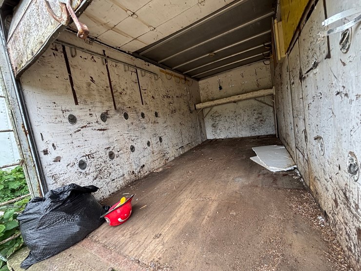 #2588-•-box-truck-body-image-10