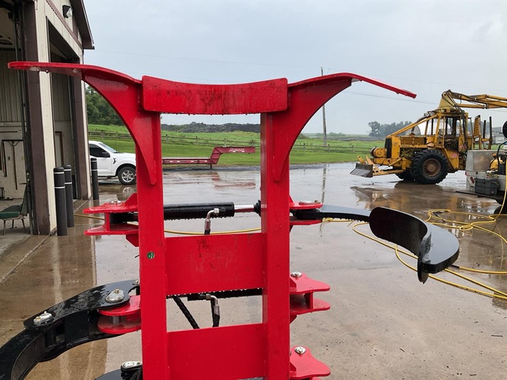 #165-•-giyi-feller-buncher-for-skid-steer-image-9