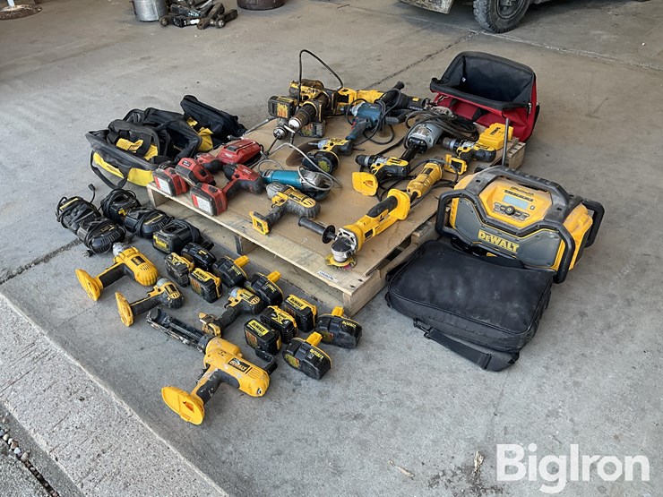 dewalt-&-hilti-handheld-power-tools-&-batteries-image-1